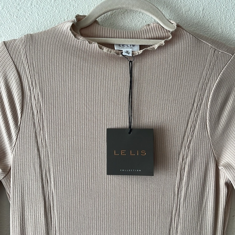 LE LIS COLLECTION
